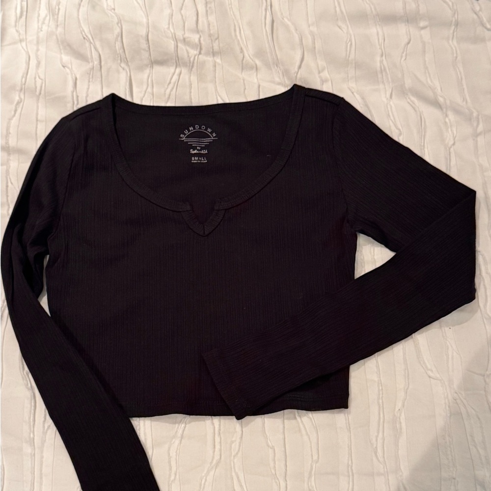 Splendid Black Notch Longsleeve Top